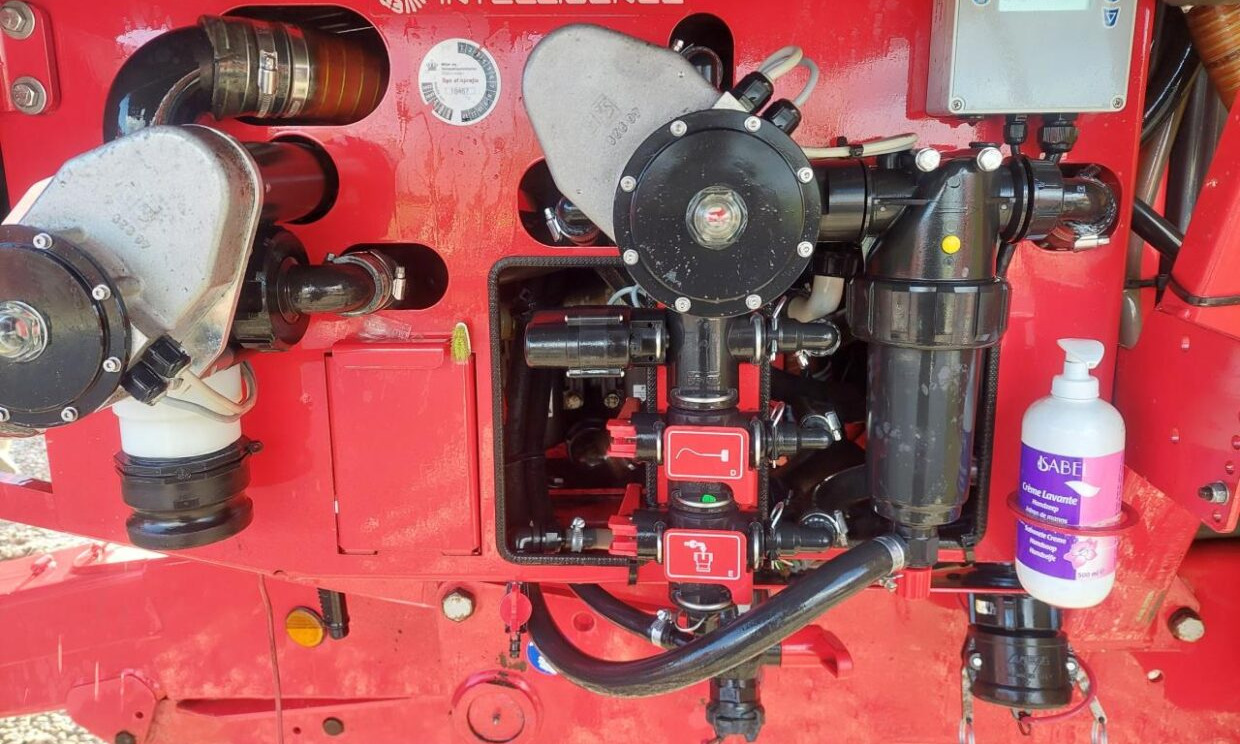 Pulverizador de arrastar Kverneland IXtrack C60 - 36m: foto 7
