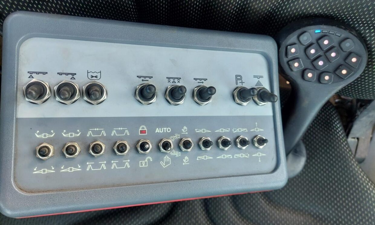 Pulverizador de arrastar Kverneland IXtrack C60 - 36m: foto 12
