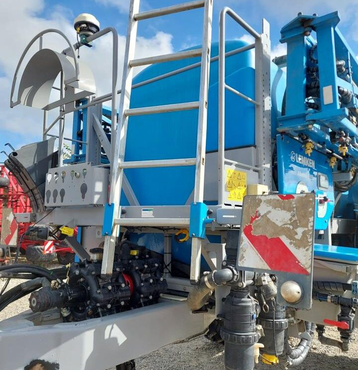 Lemken ALBATROS 9 6000 L med GPS - Pulverizador de arrastar: foto 5 Lemken ALBATROS 9 6000 L med GPS - Pulverizador de arrastar: foto 5