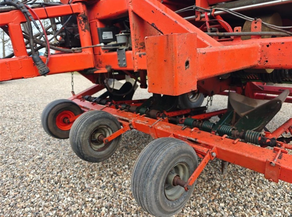 Semeador de batatas Structural 3 rækket: foto 17 Semeador de batatas Structural 3 rækket: foto 17