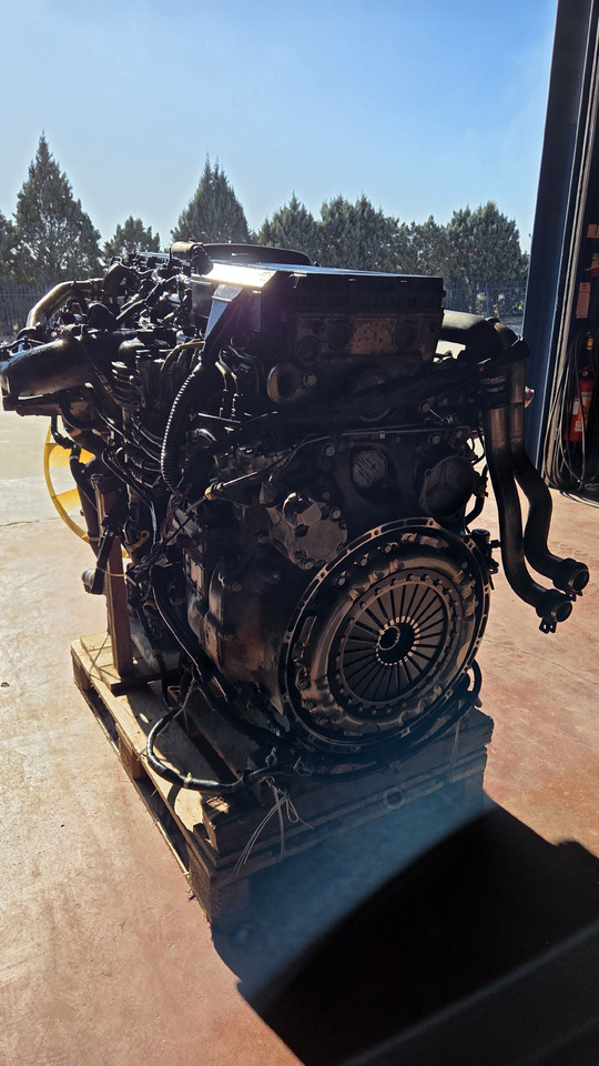 MERCEDES-BENZ ACTROS MP4  OM 471 LA  EURO 6 - Motor para Camião: foto 3 MERCEDES-BENZ ACTROS MP4  OM 471 LA  EURO 6 - Motor para Camião: foto 3