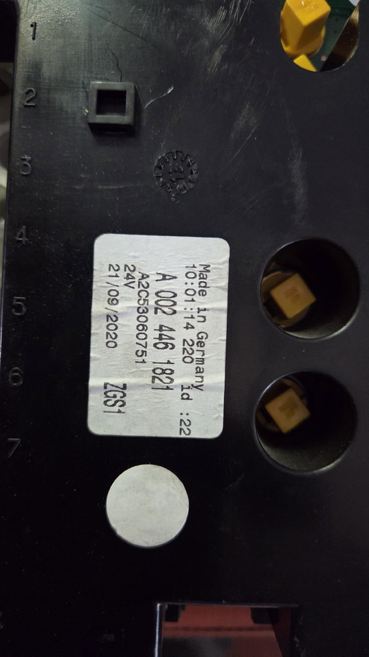 MERCEDES-BENZ INSTRUMENT PANEL MERCEDES ATEGO - Painel de instrumentos para Camião: foto 4 MERCEDES-BENZ INSTRUMENT PANEL MERCEDES ATEGO - Painel de instrumentos para Camião: foto 4