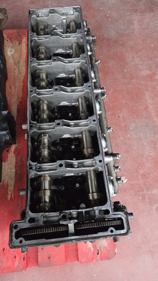 Cabeça do motor para Camião MERCEDES-BENZ OM 470 LA: foto 9