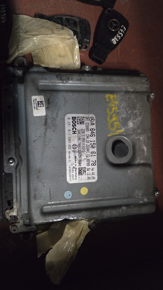 MERCEDES-BENZ SPRIDER - Centralina electrónica para Veículo comercial: foto 4 MERCEDES-BENZ SPRIDER - Centralina electrónica para Veículo comercial: foto 4