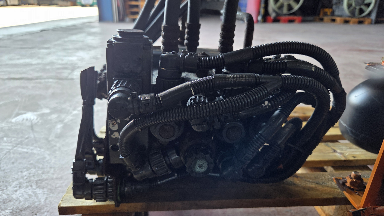 MERCEDES-BENZ STEERING UNIT - Volante de direção: foto 4 MERCEDES-BENZ STEERING UNIT - Volante de direção: foto 4