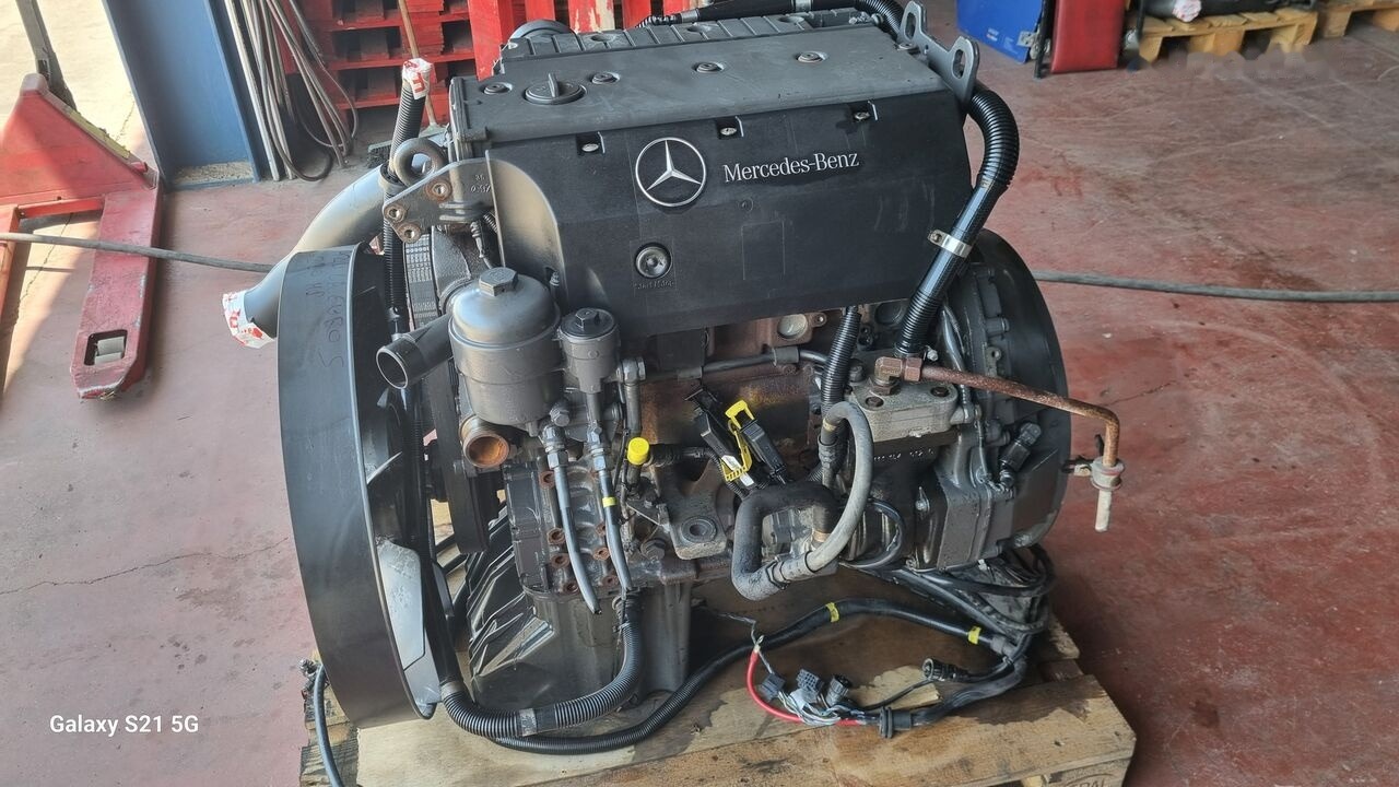 Mercedes-Benz MOTOR OM 924 LA EURO 5 OM 924 930 Mercedes-Benz ATEGO - Motor para Camião: foto 5 Mercedes-Benz MOTOR OM 924 LA EURO 5 OM 924 930 Mercedes-Benz ATEGO - Motor para Camião: foto 5