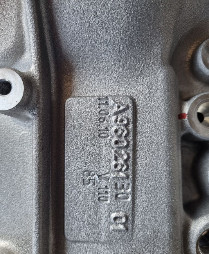 Mercedes-Benz TRANSMISSION HOUSING Mercedes-Benz ACTROS MP4 EURO 6 - Caixa de velocidade para Camião: foto 4 Mercedes-Benz TRANSMISSION HOUSING Mercedes-Benz ACTROS MP4 EURO 6 - Caixa de velocidade para Camião: foto 4
