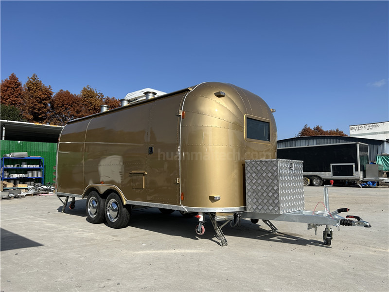 Food Truck Burger Food Truck, Salad Sandwich Food Trailer - Roulote bar: foto 5 Food Truck Burger Food Truck, Salad Sandwich Food Trailer - Roulote bar: foto 5
