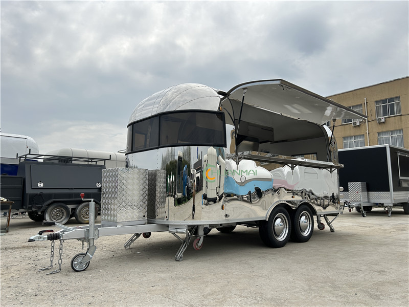 Food Van Food Truck, Foodtruck, Food Catering Trailer - Roulote bar: foto 1 Food Van Food Truck, Foodtruck, Food Catering Trailer - Roulote bar: foto 1