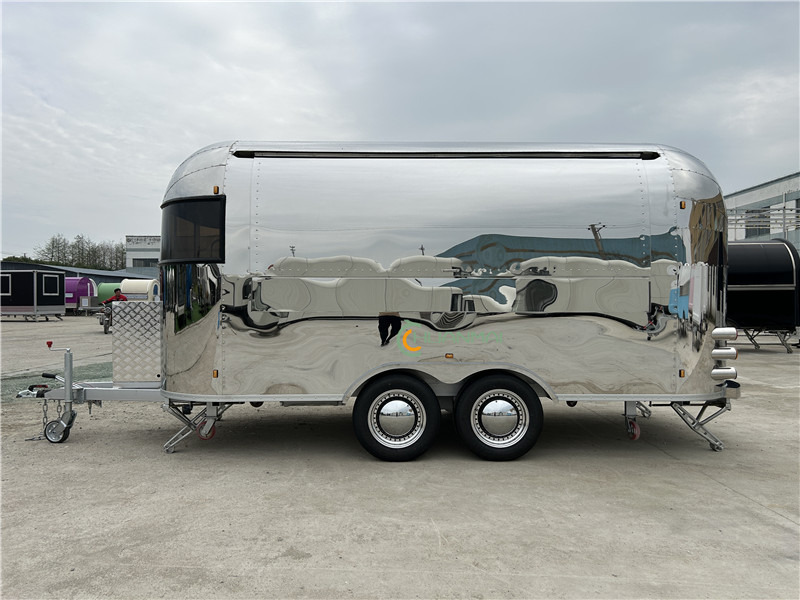 Food Van Food Truck, Foodtruck, Food Catering Trailer - Roulote bar: foto 2 Food Van Food Truck, Foodtruck, Food Catering Trailer - Roulote bar: foto 2