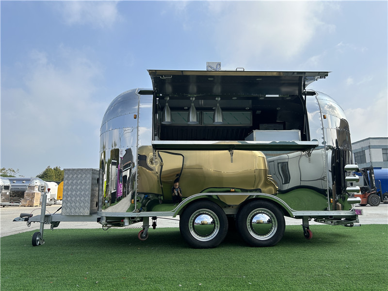 HUANMAI Burger Food Truck Beverage Food Trailer - Roulote bar: foto 1 HUANMAI Burger Food Truck Beverage Food Trailer - Roulote bar: foto 1