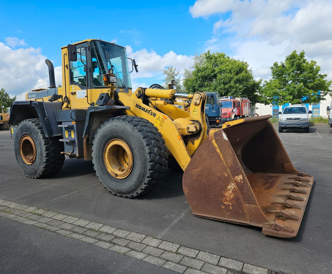 Komatsu WA 380-3 - Pá carregadora de rodas: foto 4 Komatsu WA 380-3 - Pá carregadora de rodas: foto 4