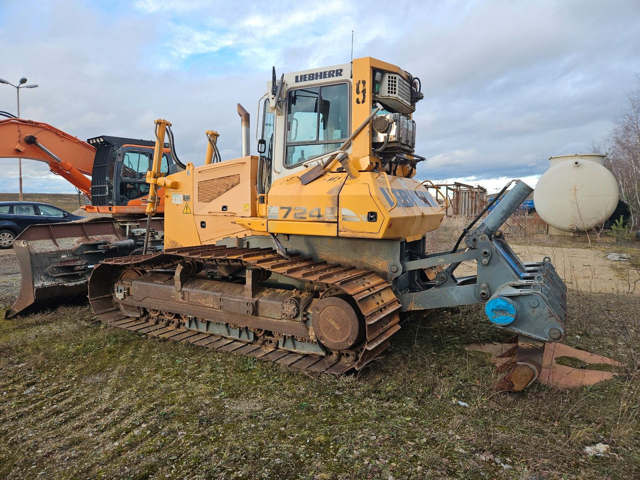 Liebherr PR 724 LGP mit Heckaufreißer, Moorlaufwerk - Buldôzer: foto 3 Liebherr PR 724 LGP mit Heckaufreißer, Moorlaufwerk - Buldôzer: foto 3
