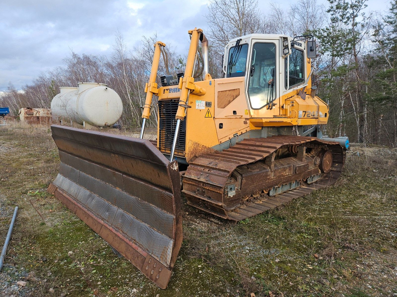 Liebherr PR 724 LGP mit Heckaufreißer, Moorlaufwerk - Buldôzer: foto 1 Liebherr PR 724 LGP mit Heckaufreißer, Moorlaufwerk - Buldôzer: foto 1