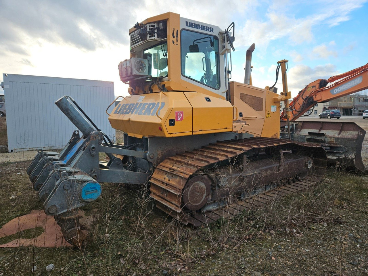 Liebherr PR 724 LGP mit Heckaufreißer, Moorlaufwerk - Buldôzer: foto 4 Liebherr PR 724 LGP mit Heckaufreißer, Moorlaufwerk - Buldôzer: foto 4