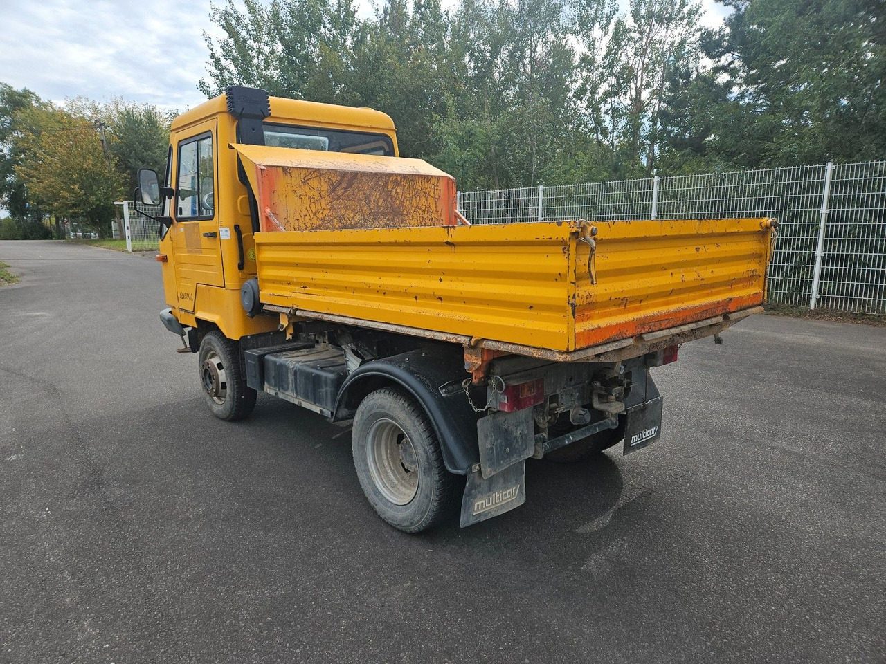 Multicar M26 Dreiseitenkipper 4x4 - Carrinha basculante: foto 4 Multicar M26 Dreiseitenkipper 4x4 - Carrinha basculante: foto 4