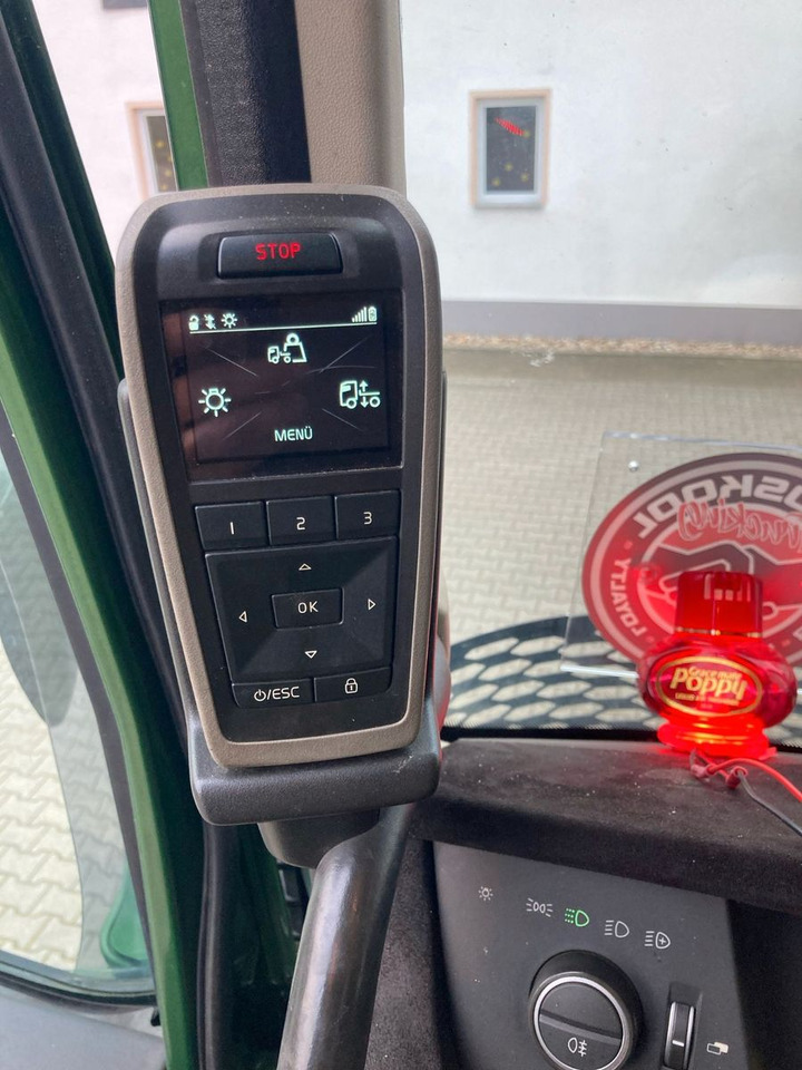 Camião de transporte de madeira Volvo FH 64 R - 540 6x4 Kurzholzzug: foto 7