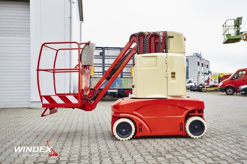 JLG Toucan 1010 - Plataforma de mastro vertical: foto 2 JLG Toucan 1010 - Plataforma de mastro vertical: foto 2
