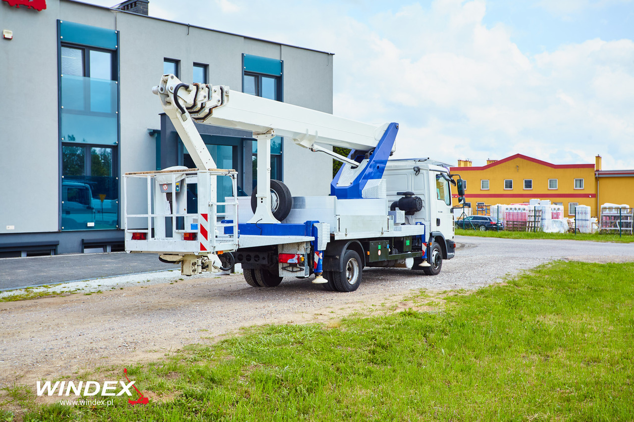 Wumag WT 300 - Plataforma aérea: foto 2 Wumag WT 300 - Plataforma aérea: foto 2