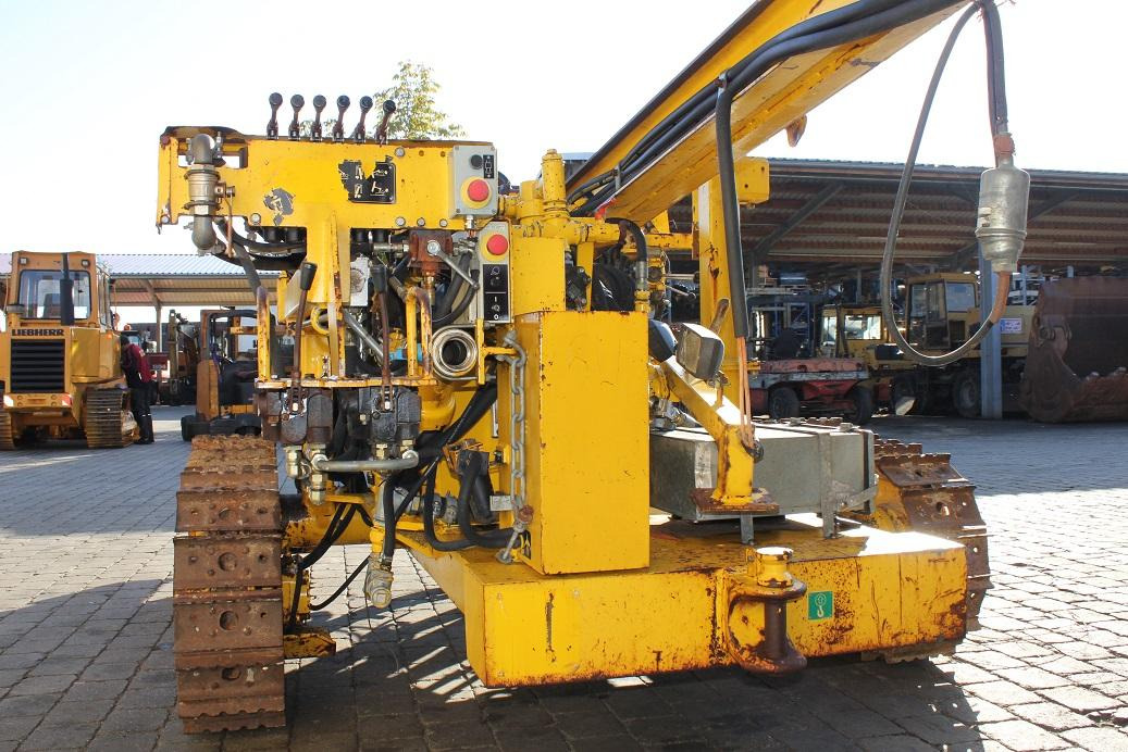 Atlas Copco ROC 422 PC - Máquina de perfuração direcional: foto 4 Atlas Copco ROC 422 PC - Máquina de perfuração direcional: foto 4