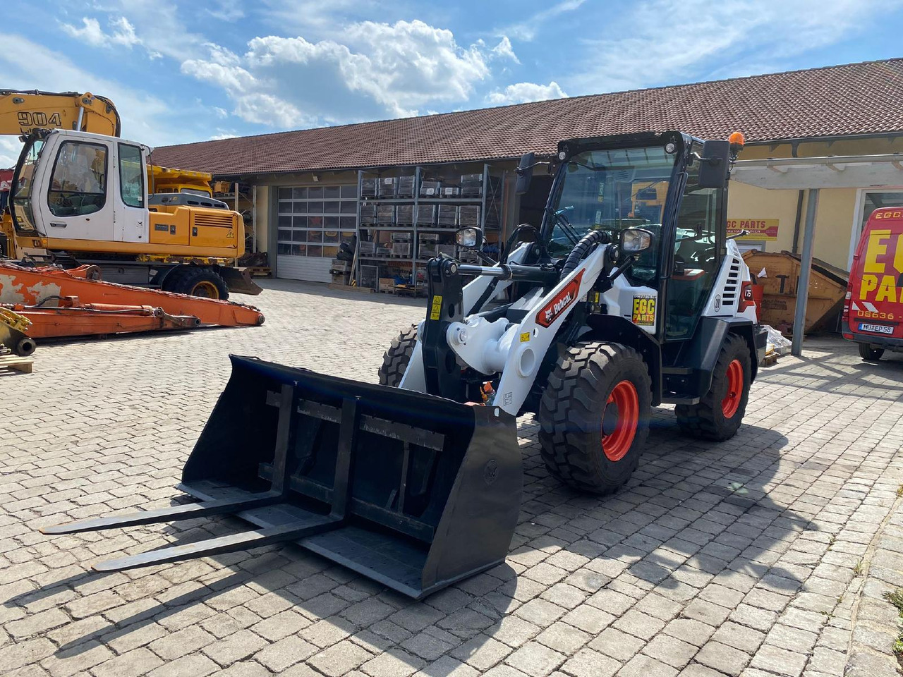 Bobcat L75 - Pá carregadora de rodas: foto 1 Bobcat L75 - Pá carregadora de rodas: foto 1