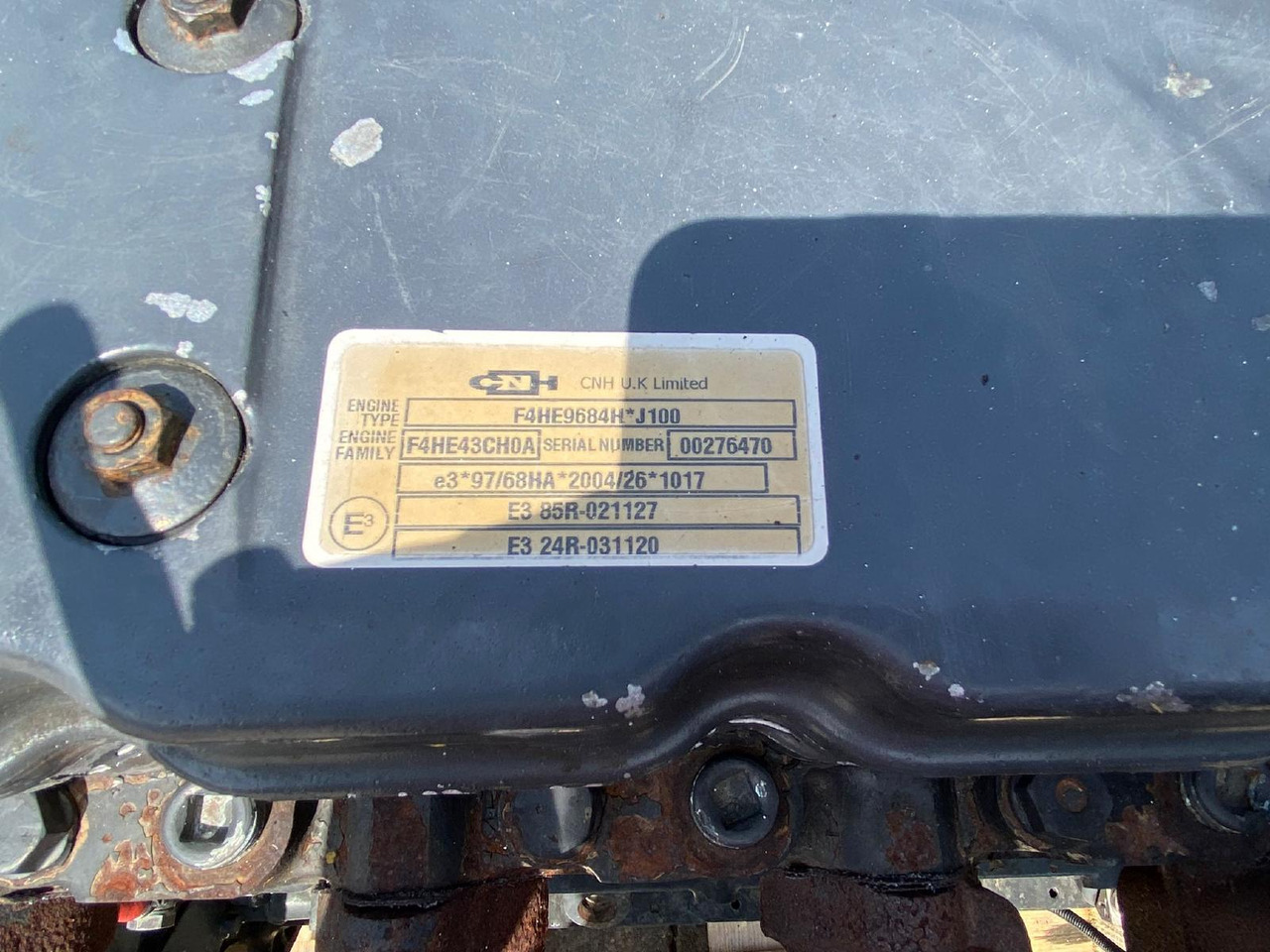 CNH F4HE9684H aus New Holland E 305 - Motor para Máquina de construção: foto 4 CNH F4HE9684H aus New Holland E 305 - Motor para Máquina de construção: foto 4