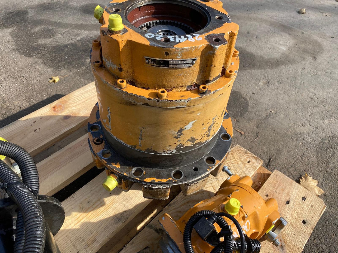 Case WX 165 Carraro - Motor de giro para Máquina de construção: foto 4 Case WX 165 Carraro - Motor de giro para Máquina de construção: foto 4