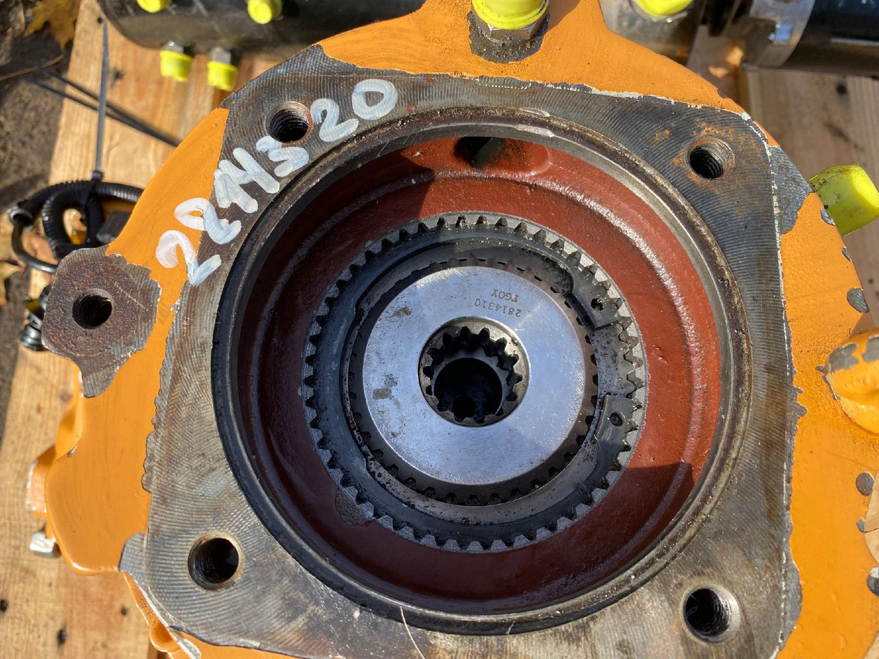 Case WX 165 Carraro - Motor de giro para Máquina de construção: foto 3 Case WX 165 Carraro - Motor de giro para Máquina de construção: foto 3