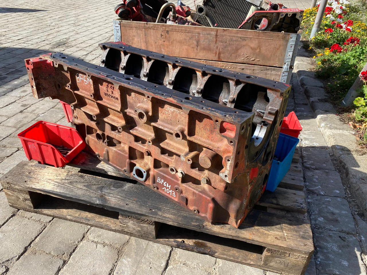 Deutz BF6M1013 - Motor e peças para Máquina de construção: foto 1 Deutz BF6M1013 - Motor e peças para Máquina de construção: foto 1