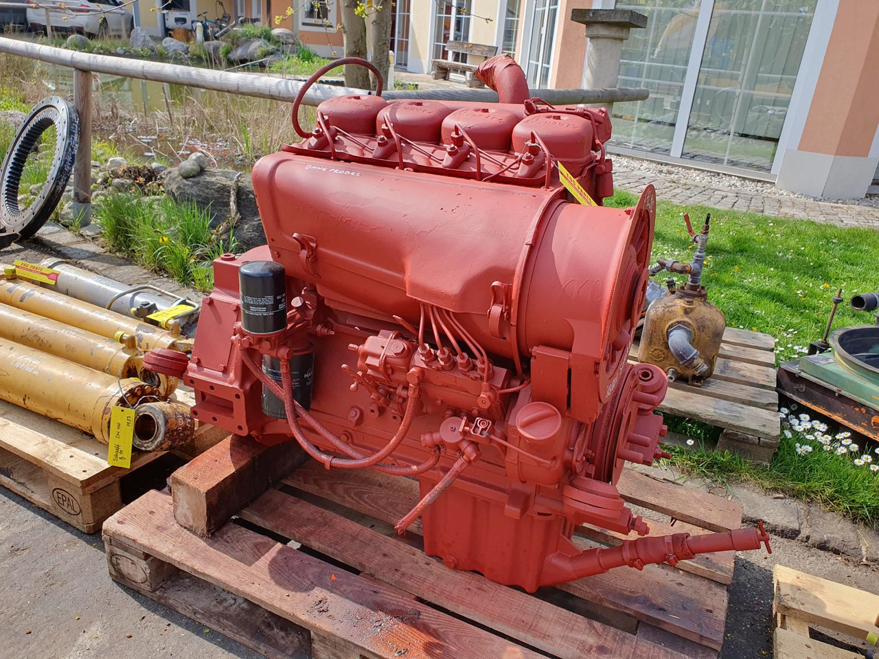 Deutz F4L912 aus SKB 800 - Motor para Máquina de construção: foto 2 Deutz F4L912 aus SKB 800 - Motor para Máquina de construção: foto 2