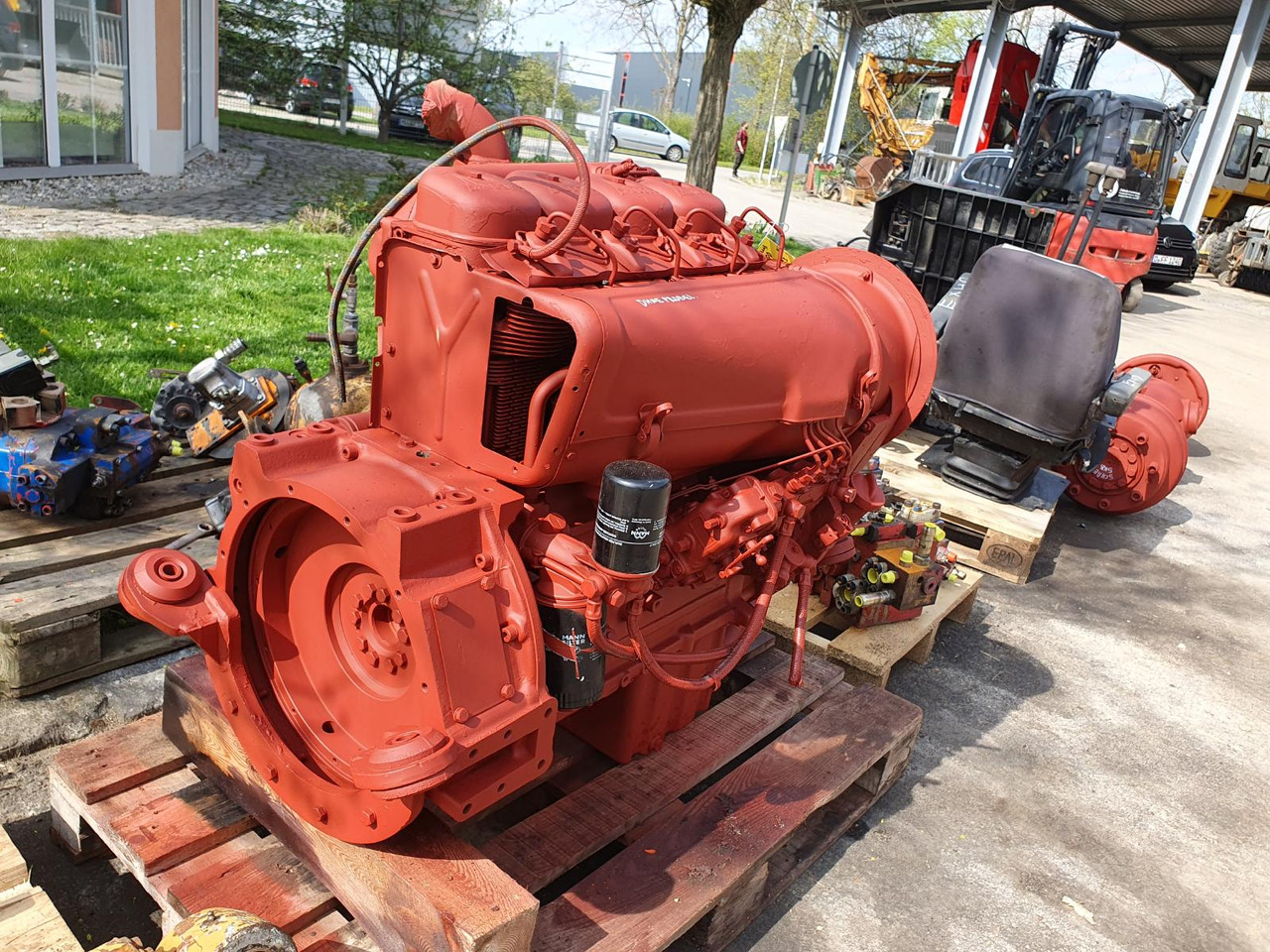 Deutz F4L912 aus SKB 800 - Motor para Máquina de construção: foto 5 Deutz F4L912 aus SKB 800 - Motor para Máquina de construção: foto 5