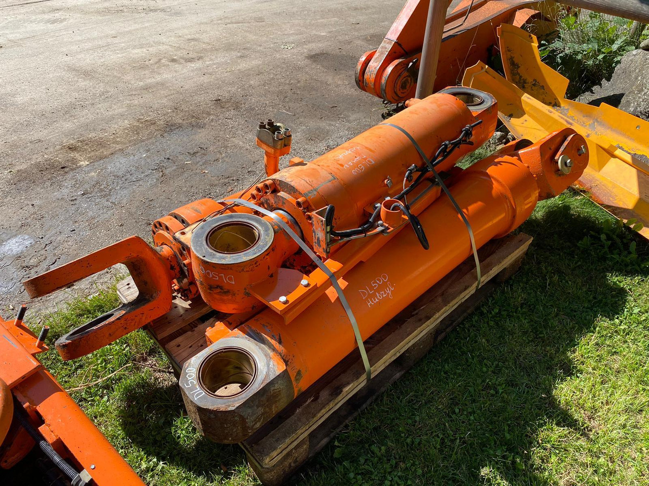 Doosan DL 500 - Cilindro hidráulico para Máquina de construção: foto 2 Doosan DL 500 - Cilindro hidráulico para Máquina de construção: foto 2