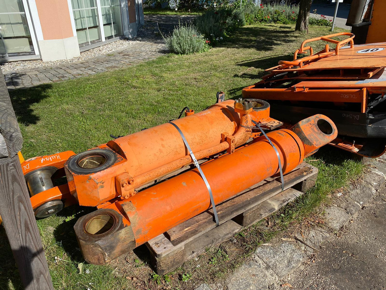 Doosan DL 500 - Cilindro hidráulico para Máquina de construção: foto 3 Doosan DL 500 - Cilindro hidráulico para Máquina de construção: foto 3