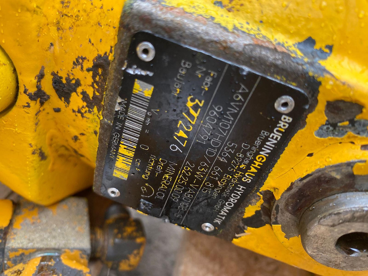 Furukawa Hydromatik A6VM107 HD - Motor hidráulico para Máquina de construção: foto 3 Furukawa Hydromatik A6VM107 HD - Motor hidráulico para Máquina de construção: foto 3