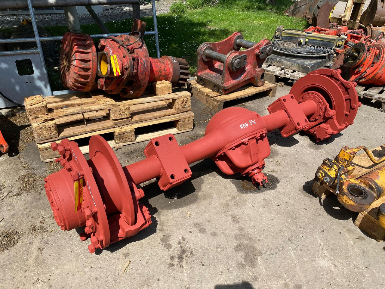 Hanomag 33C - Eixo e peças para Máquina de construção: foto 2 Hanomag 33C - Eixo e peças para Máquina de construção: foto 2