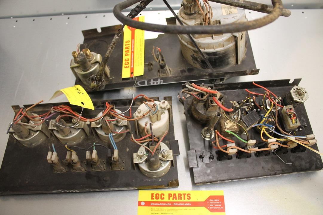 Hanomag 44D - Painel de instrumentos para Máquina de construção: foto 3 Hanomag 44D - Painel de instrumentos para Máquina de construção: foto 3