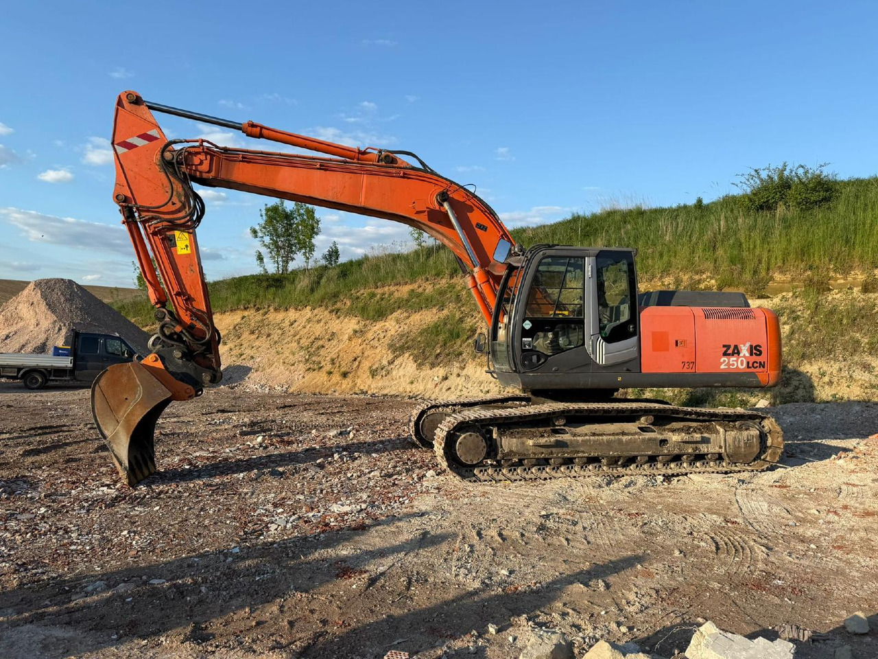 Hitachi ZX 250 LCN -3 - Escavadora de rastos: foto 5 Hitachi ZX 250 LCN -3 - Escavadora de rastos: foto 5