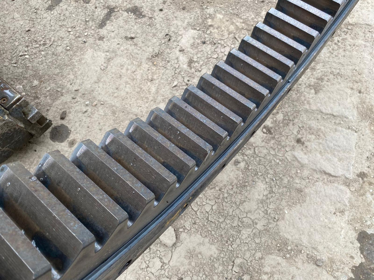 Holland E305 - Coroa de giro para Máquina de construção: foto 3 Holland E305 - Coroa de giro para Máquina de construção: foto 3