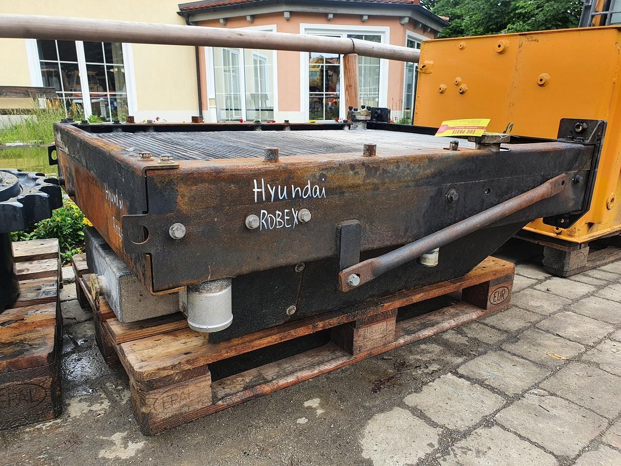 Hyundai Robex 220 LC 9A - Sistema de arrefecimento para Máquina de construção: foto 2 Hyundai Robex 220 LC 9A - Sistema de arrefecimento para Máquina de construção: foto 2