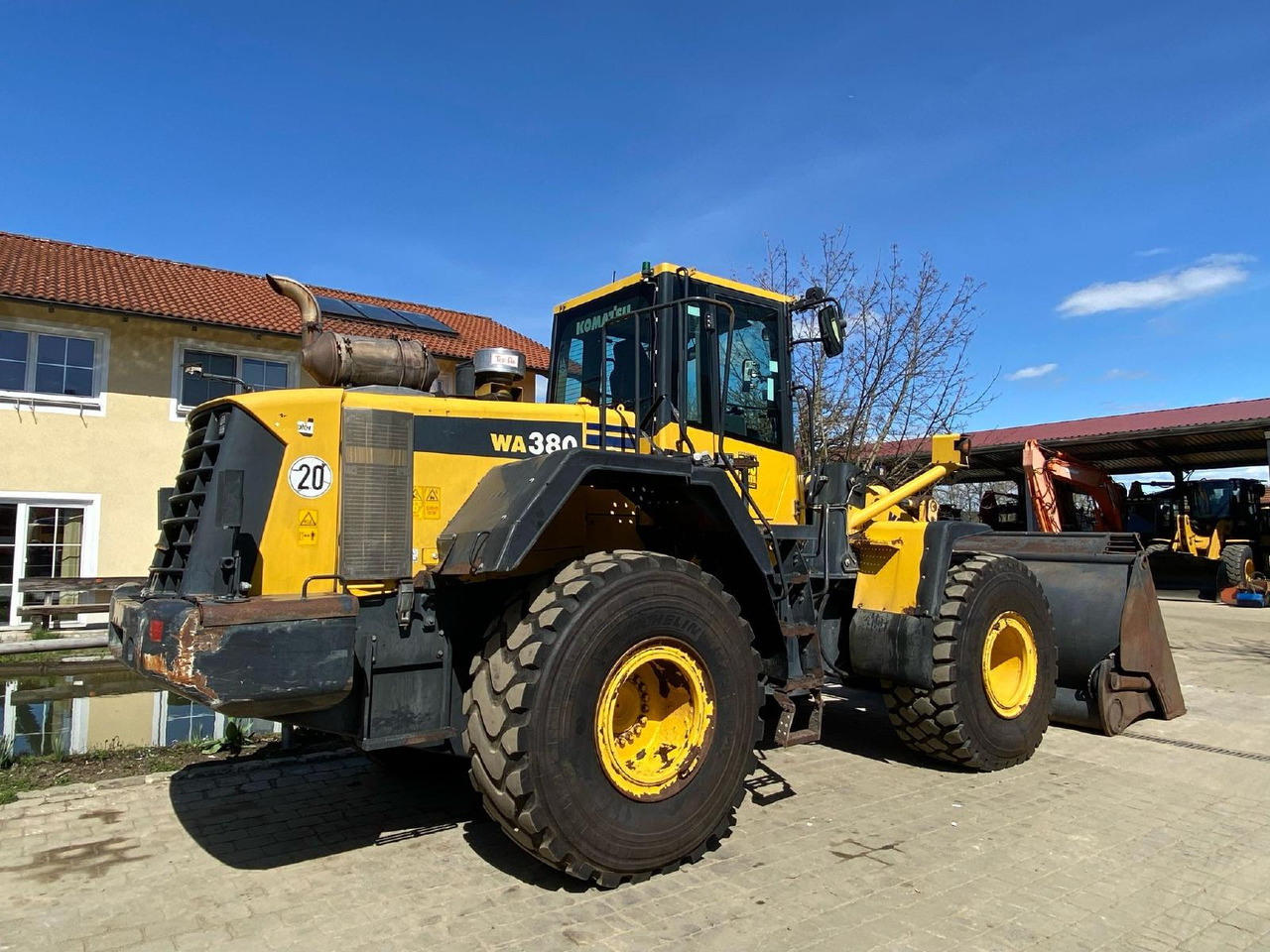 Komatsu WA 380 - Pá carregadora de rodas: foto 5 Komatsu WA 380 - Pá carregadora de rodas: foto 5