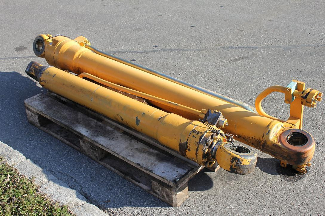 Liebherr 912 Lit. - Cilindro hidráulico para Máquina de construção: foto 1 Liebherr 912 Lit. - Cilindro hidráulico para Máquina de construção: foto 1