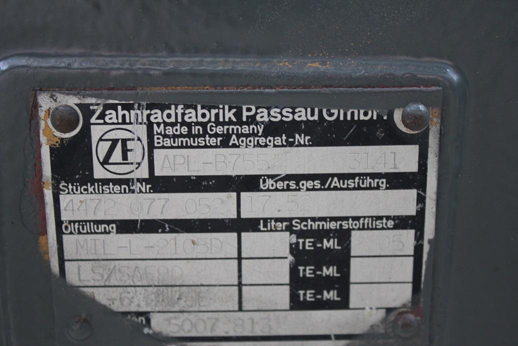 Liebherr A 900 LIT - Eixo e peças para Máquina de construção: foto 5 Liebherr A 900 LIT - Eixo e peças para Máquina de construção: foto 5