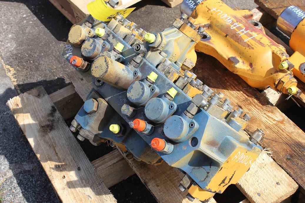 Liebherr A 900 LIT - Válvula hidráulica para Máquina de construção: foto 3 Liebherr A 900 LIT - Válvula hidráulica para Máquina de construção: foto 3