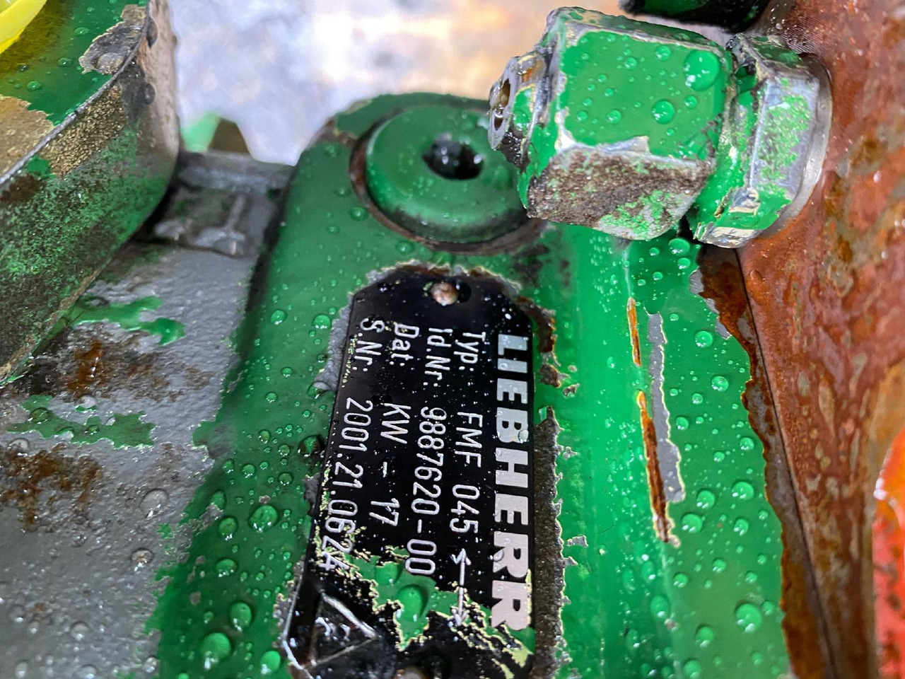 Liebherr A 904 LIT - Motor de giro para Máquina de construção: foto 3 Liebherr A 904 LIT - Motor de giro para Máquina de construção: foto 3