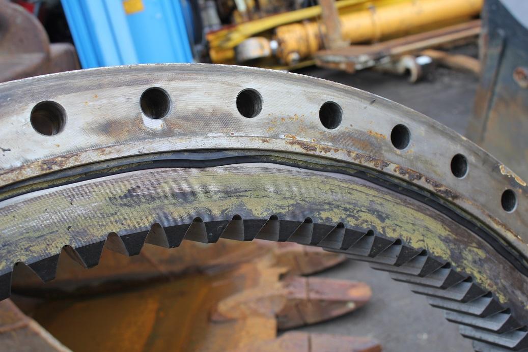 Liebherr A 922 LIT - Coroa de giro para Máquina de construção: foto 5 Liebherr A 922 LIT - Coroa de giro para Máquina de construção: foto 5