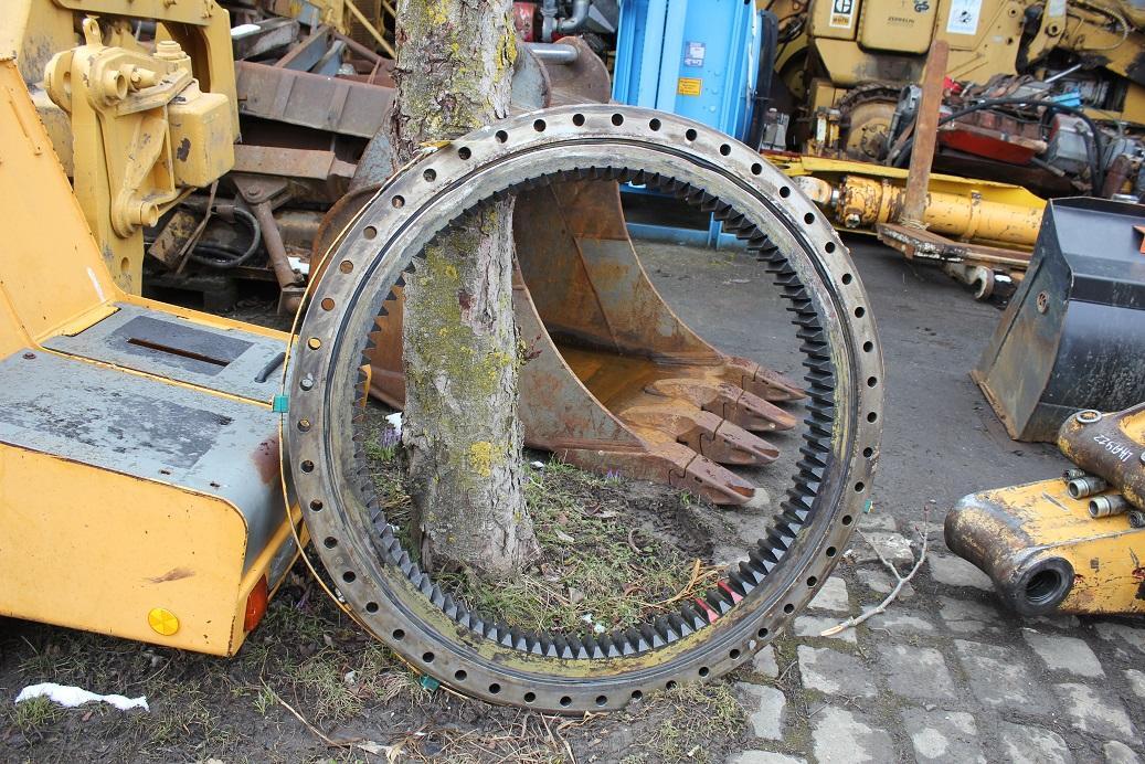 Liebherr A 922 LIT - Coroa de giro para Máquina de construção: foto 1 Liebherr A 922 LIT - Coroa de giro para Máquina de construção: foto 1
