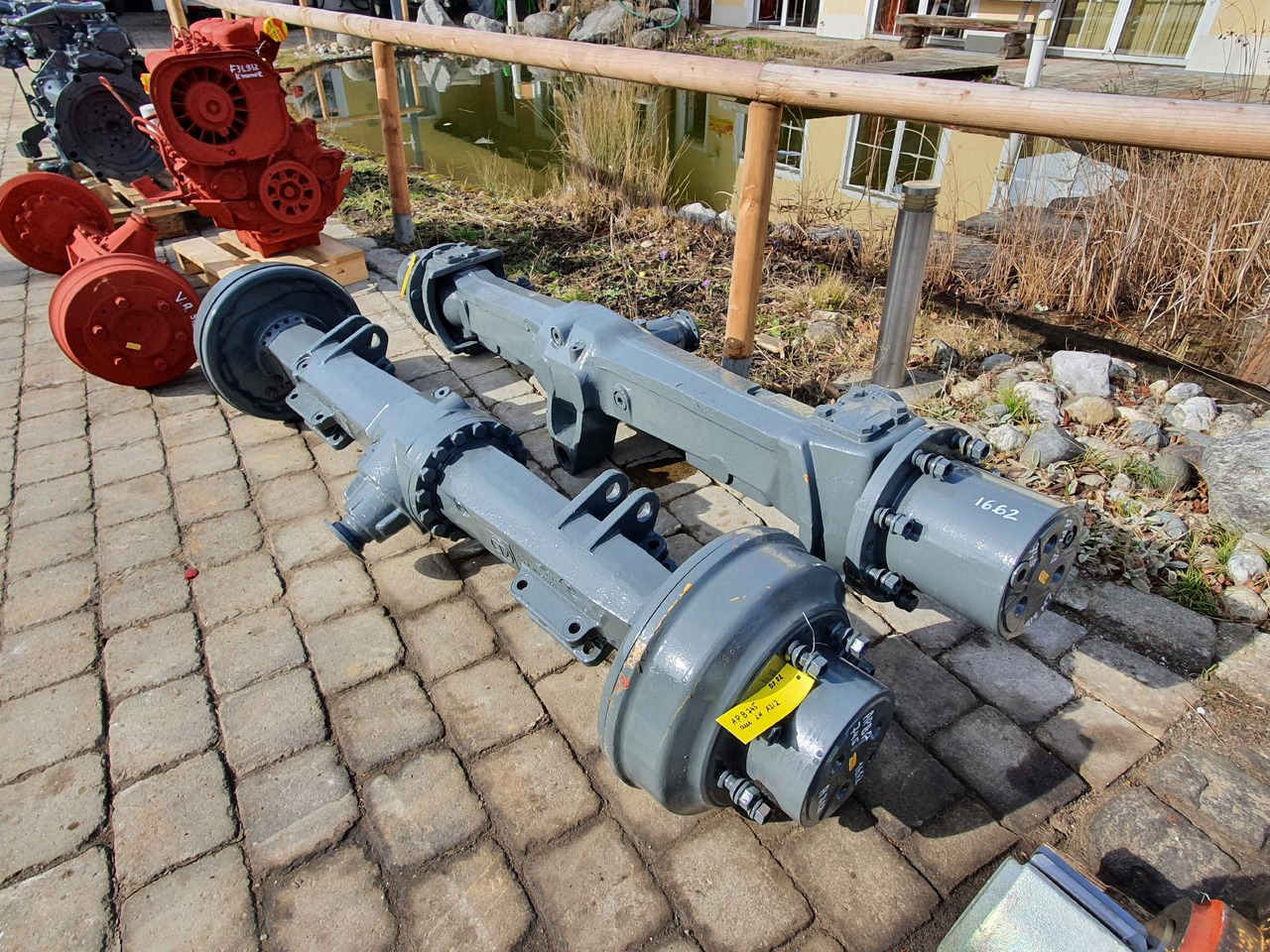 Liebherr AP B 745 aus A312 - Eixo e peças para Máquina de construção: foto 3 Liebherr AP B 745 aus A312 - Eixo e peças para Máquina de construção: foto 3