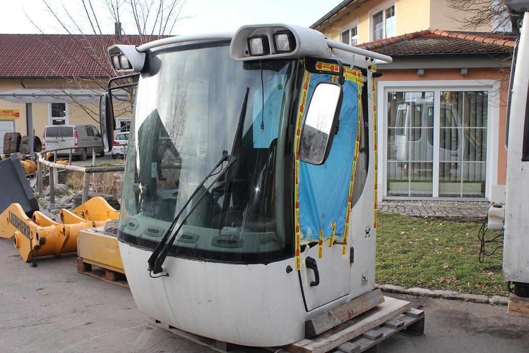 Liebherr L 556 - Cabine para Pá carregadora de rodas: foto 3 Liebherr L 556 - Cabine para Pá carregadora de rodas: foto 3
