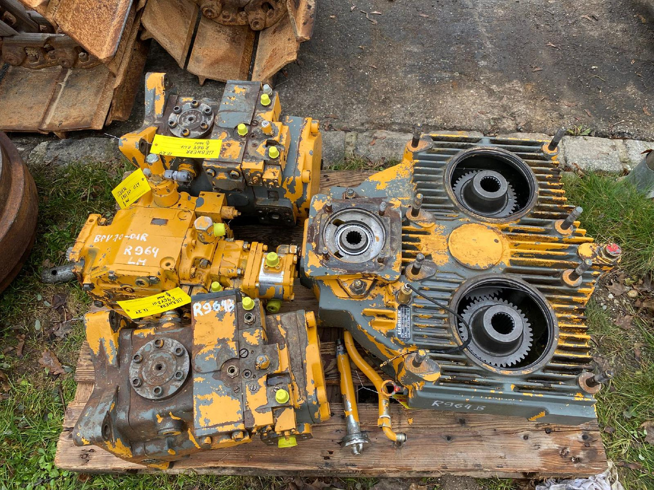 Liebherr LPV 165, MKA 350, Linde BPV 70 aus R964 - Bomba hidráulica para Máquina de construção: foto 1 Liebherr LPV 165, MKA 350, Linde BPV 70 aus R964 - Bomba hidráulica para Máquina de construção: foto 1