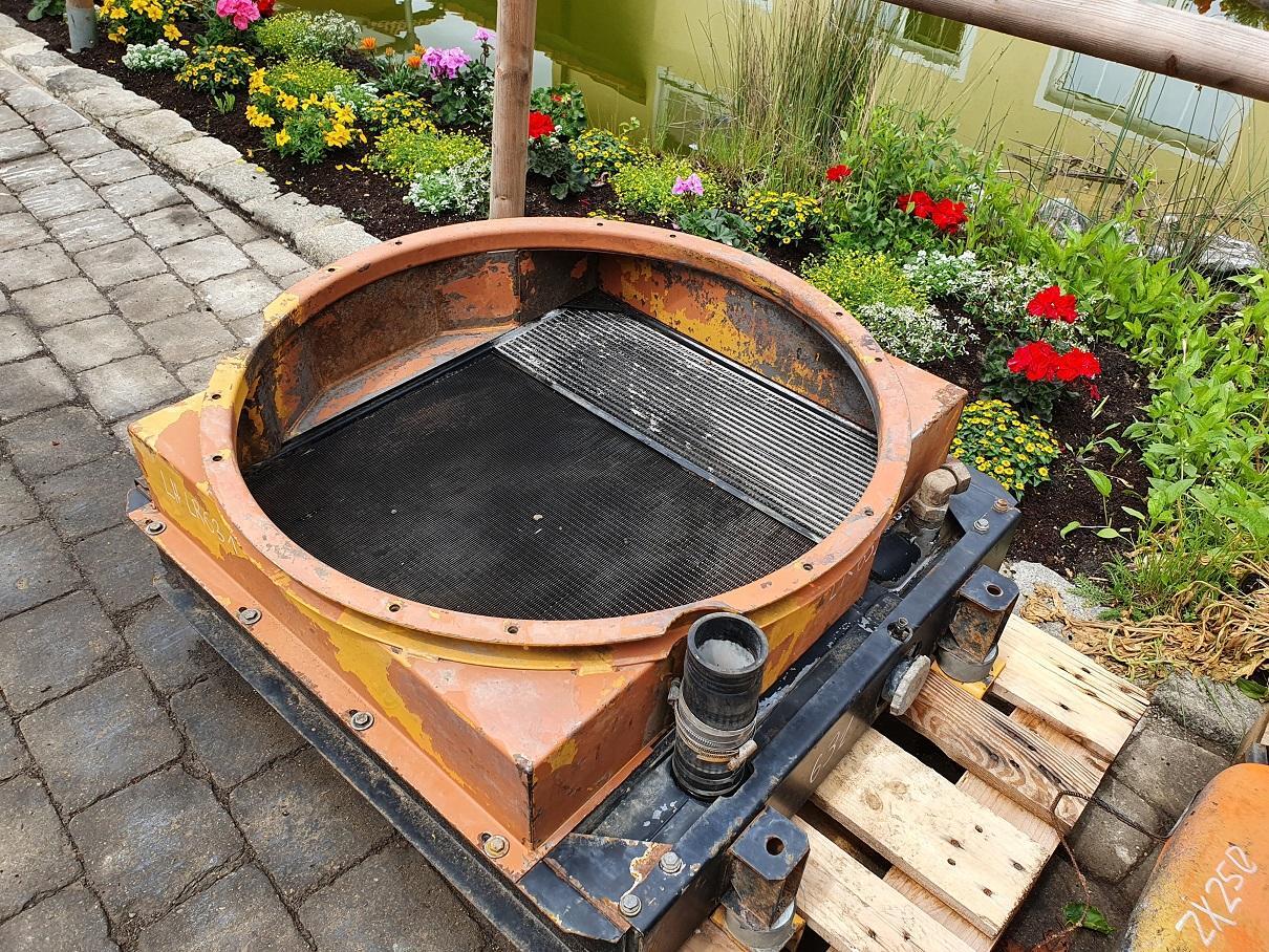 Liebherr LR 631 - Sistema de arrefecimento para Máquina de construção: foto 4 Liebherr LR 631 - Sistema de arrefecimento para Máquina de construção: foto 4